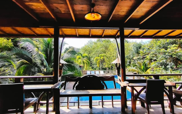 Boutique Village Hotel