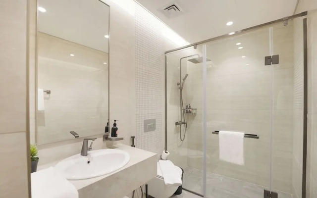 Easygo -exclusive 1BR in Business Bay