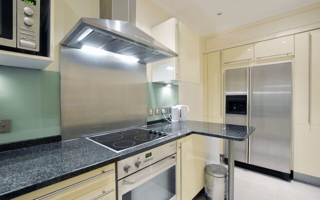 William Mews Townhouse