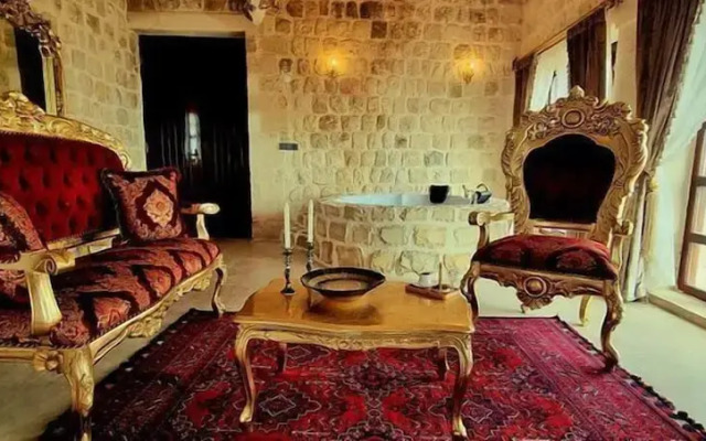 antikhan otel