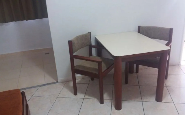 Flat Oeste La Residence