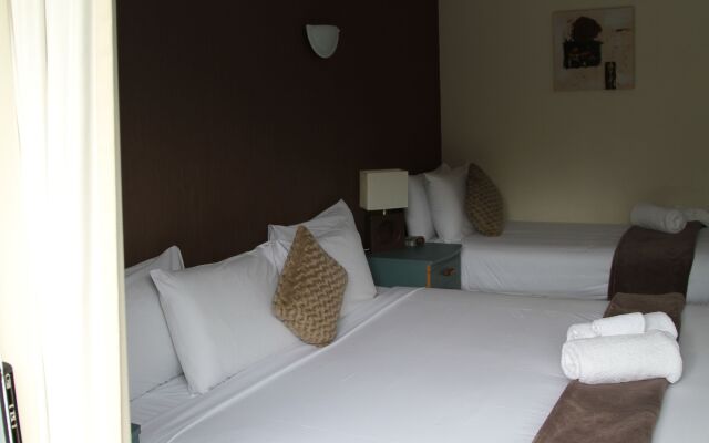 Woodlands Motel & Conference Venue
