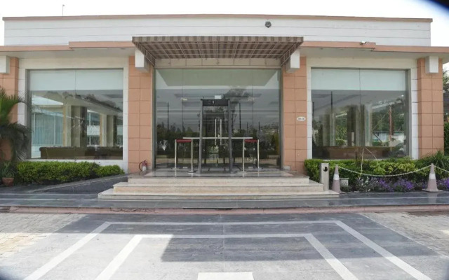 Opulent By Udman Hotels and Resorts