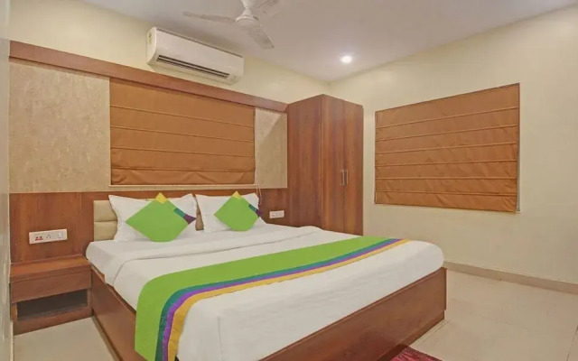 Fabhotel Dream Plaza