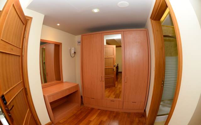 Vegas Hotel - Nay Pyi Taw