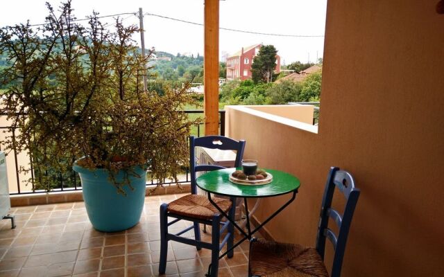 Maniata Holiday Apartments