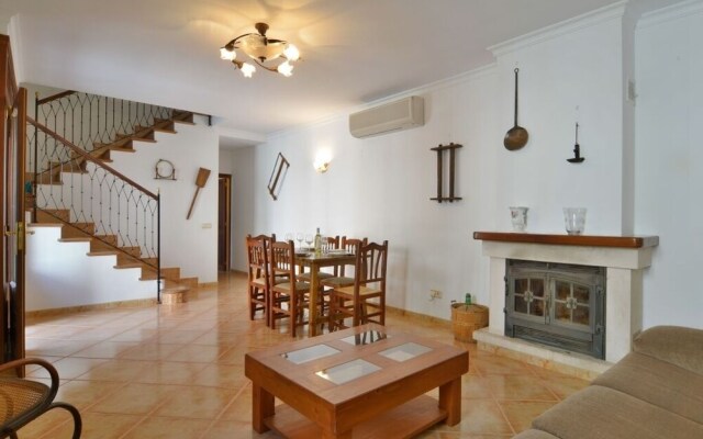 Mallorca Town House With Terrace Sleep 6pax