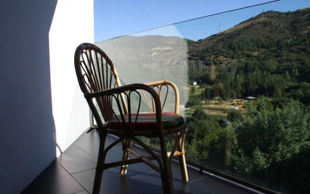 Hostal Tres Campanas