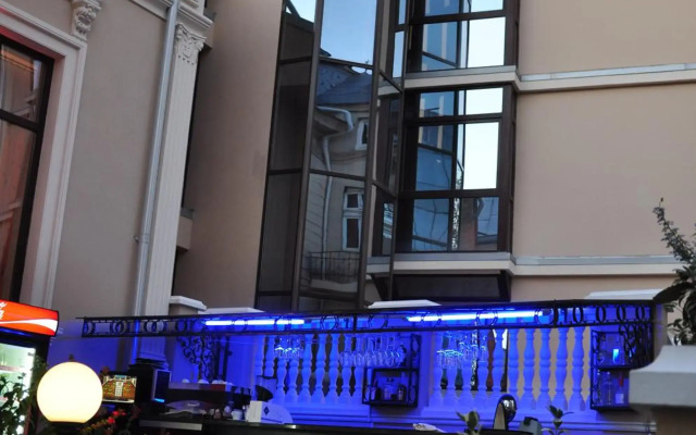 Vigo Grand Hotel