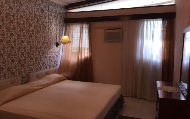 Walmer Lodge Apartments