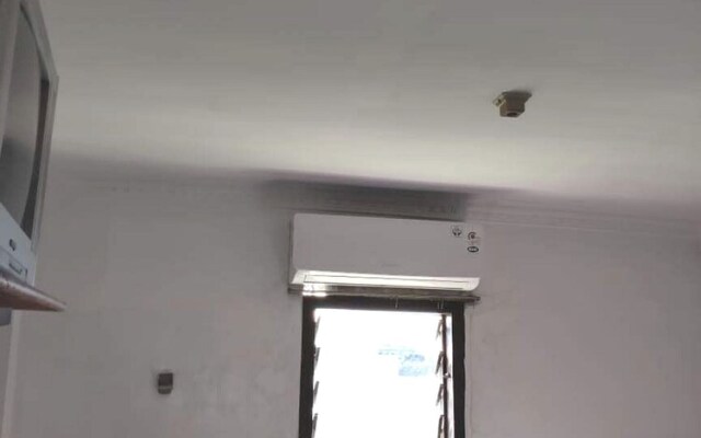 OYO Life 92779 Kost Arjuna