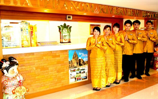 Thatphanom River View Hotel