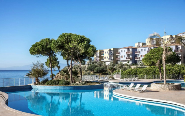 Aria Claros Beach & Spa Resort – All Inclusive