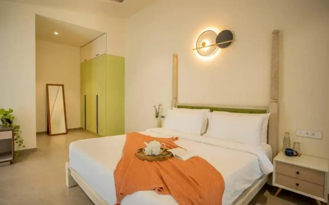 Cloud7 Waves Luxury 4 BHK Villa by Elivaas
