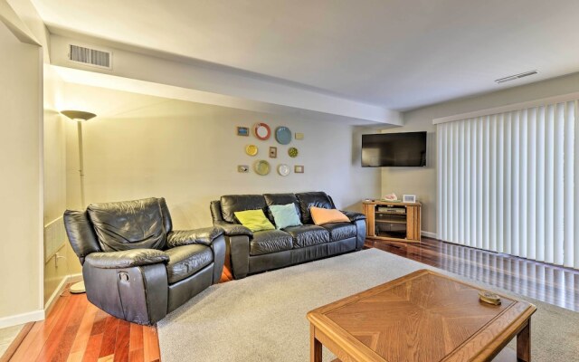 Family-friendly Wildwood Townhome ~ 3 Mi to Beach