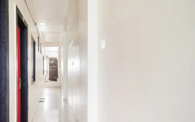 Ravi Palace by OYO Rooms