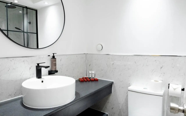 Muthu Glasgow River Hotel