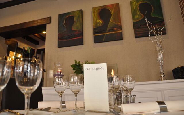 Bovendael Sports And Business Hotel
