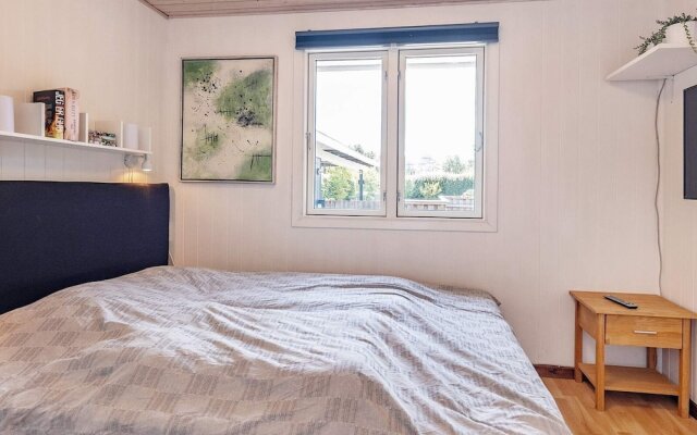 6 Person Holiday Home in Dannemare