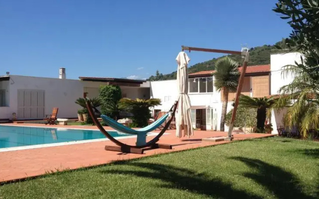 Villa LIncompiuta