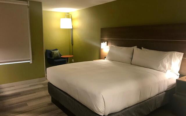 Holiday Inn Express Hotel and Suites Pasadena-Colorado Blvd, an IHG Hotel