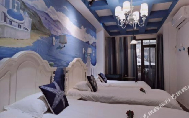 Mingyue Hotel