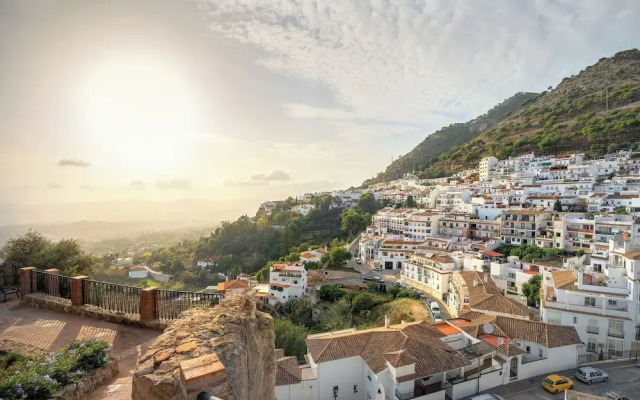 Luxury Mijas Golf, Pool & Pet Retreat
