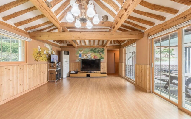 Ganghwa Gichayeohaeng Pension