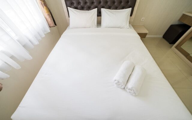 Serene & Cozy Apartment at Parahyangan Residences