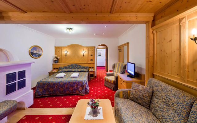 Alpen Hotel Corona