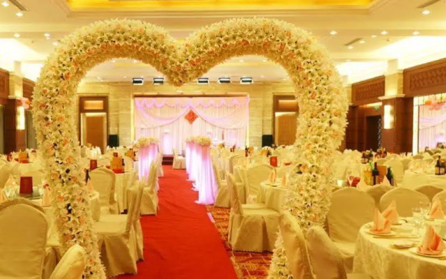 Oriental Hotel TongXiang