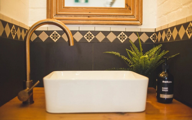 William Arnott Boutique Hotel