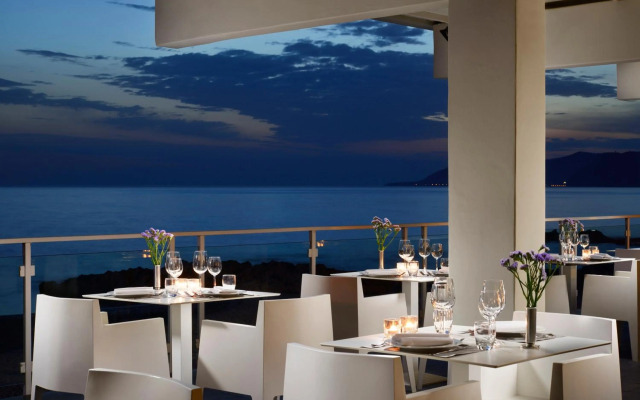Hotel La Playa