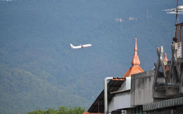 goodnight Chiang Mai Gate