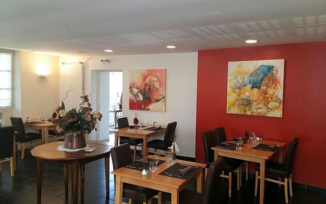 Le Relais De La Tour