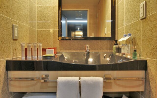 Hotel ALZA KYOTO
