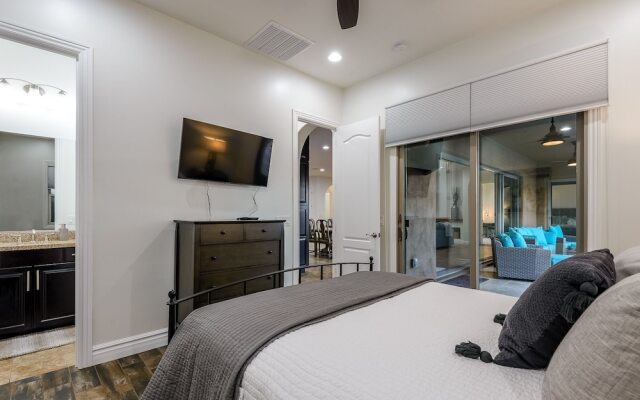 Casa Cielo 6 Bedroom Home by RedAwning