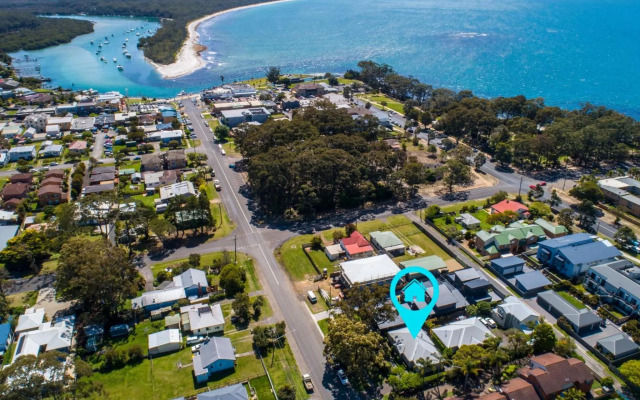 Walking Distance to Everything in Huskisson