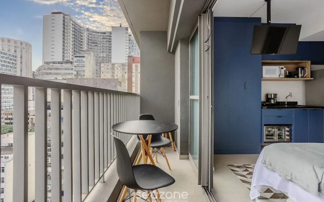 Studio w/ Balcony and View in Consolacao - Vno1417