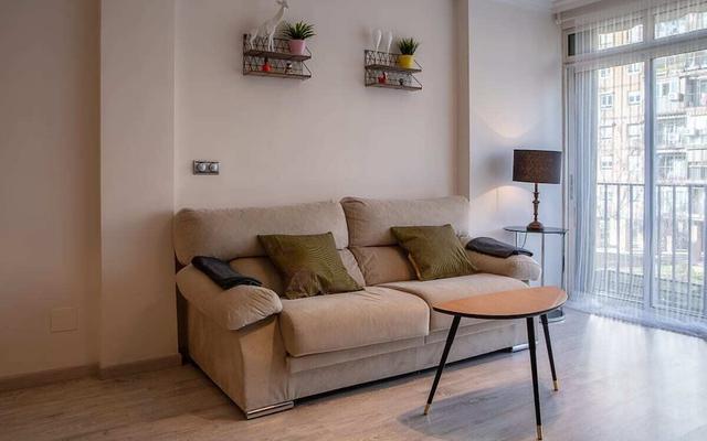 Modern 3bed Apt Next to Madrid Airport, Near Metro