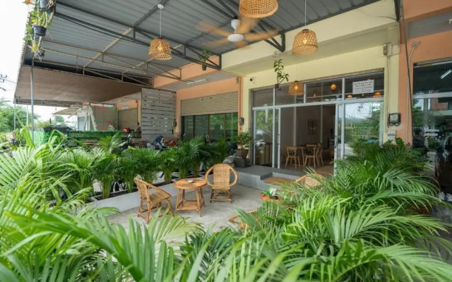 Tibe & Tribe Phangan Hostel