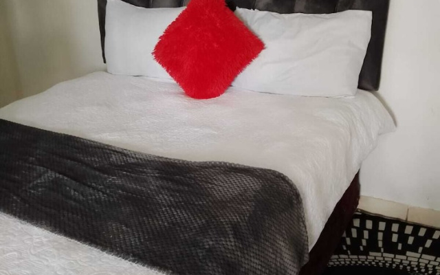 0688429688 Guesthouse in Mafikeng