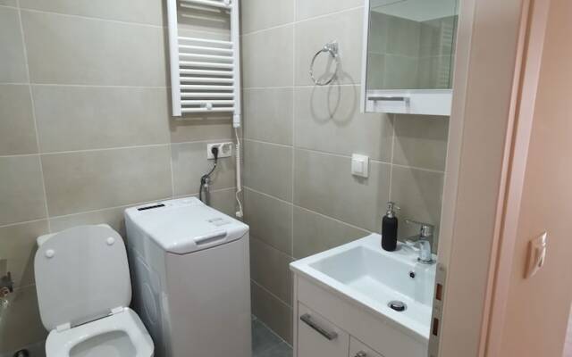 Cosy Frontage Modern Apartment With Balcony in Ano Kipseli
