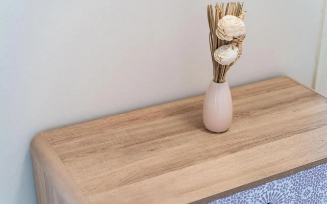 Luxurious Ivella by AULA