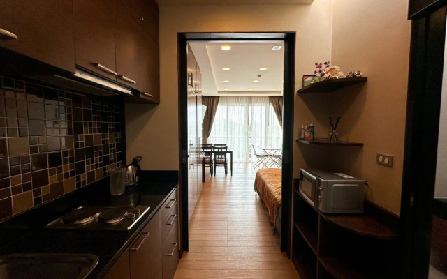 Sea and Sky condo Karon 306