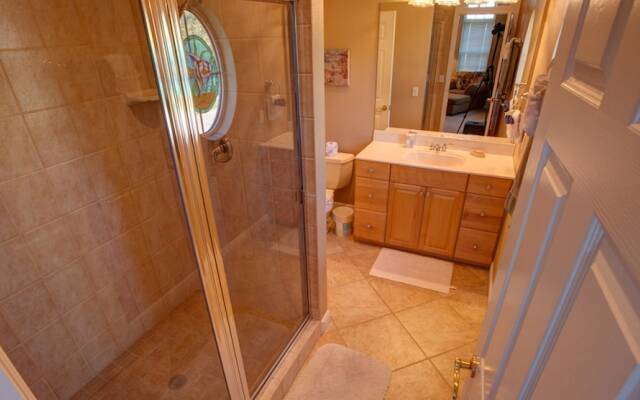 Away To Play Apartment 4