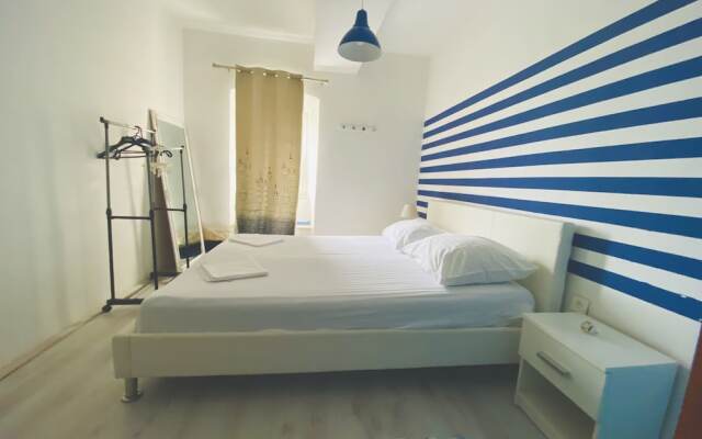 Authentic Villa With Terrace- Complete Privacy