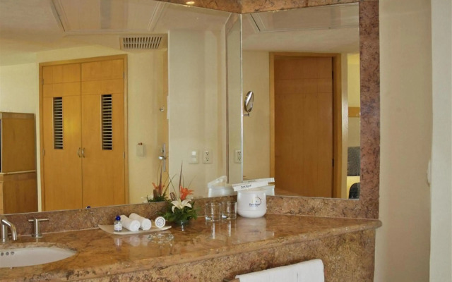 Grand Park Royal Cozumel - All Inclusive