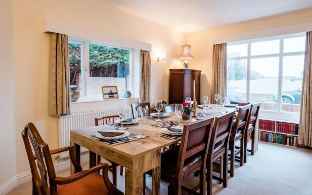 Whitstable's Beachcombers, Sleeps 10, Dog Friendly
