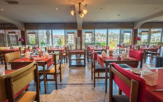 Hôtel Colbert Palace